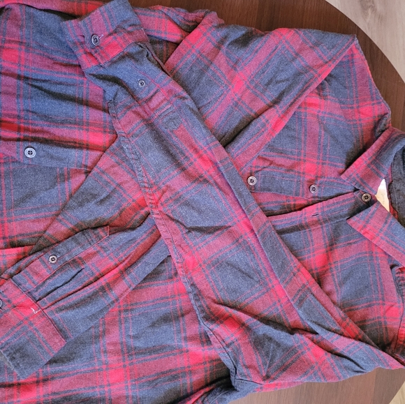 Flannel - Picture 2 of 3